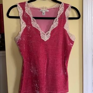 BR crushed velvet/lace top